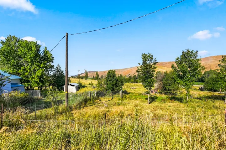 7455 N Capitol Hill Rd, Preston, Idaho 83263