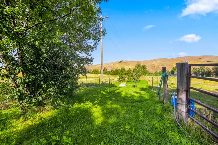 7455 N Capitol Hill Rd, Preston, Idaho 83263