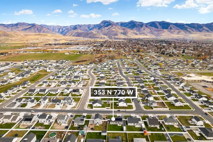 Expansive residential neighborhood with mountain scenery