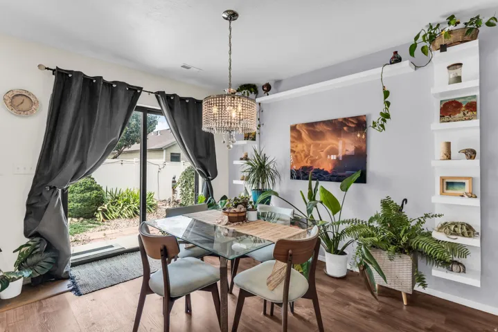 Large area for dining leading out to the patio for entertaining.