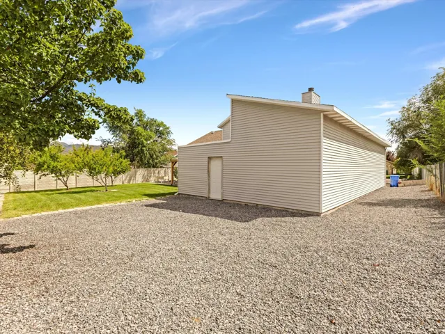 1422 W Quail Ridge Rd, Riverton, Utah 84065