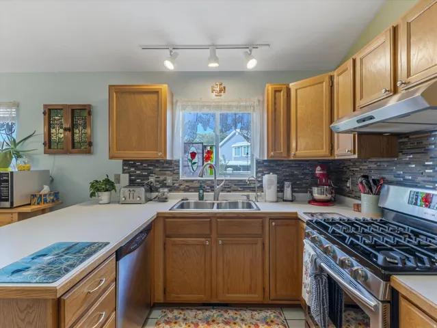 1422 W Quail Ridge Rd, Riverton, Utah 84065