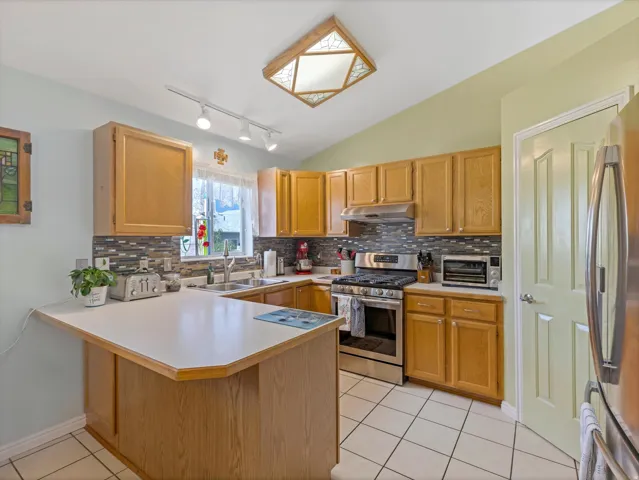 1422 W Quail Ridge Rd, Riverton, Utah 84065