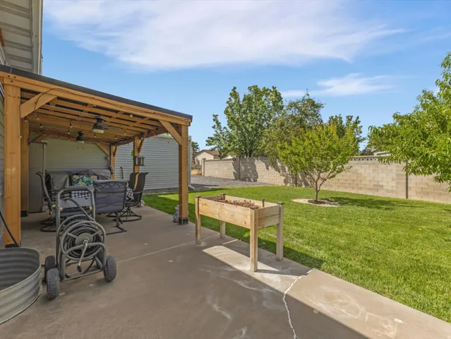 1422 W Quail Ridge Rd, Riverton, Utah 84065