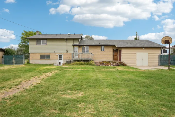 5878 S 5100 W, Hooper, Utah 84315