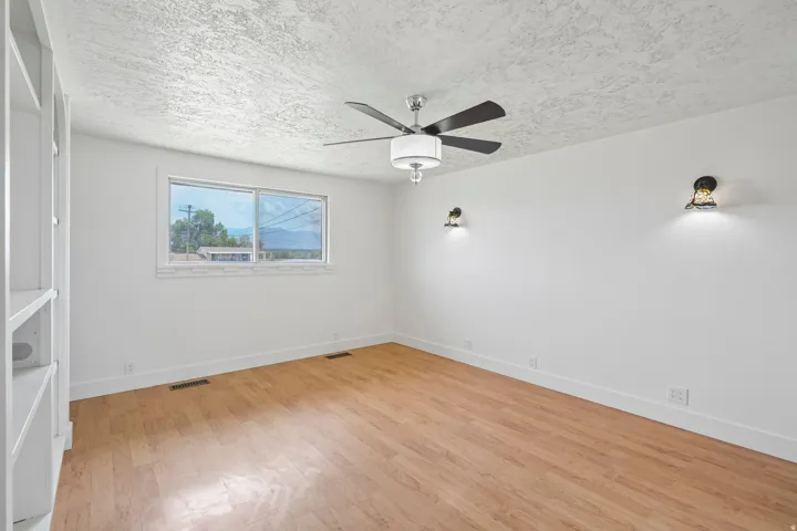 5878 S 5100 W, Hooper, Utah 84315