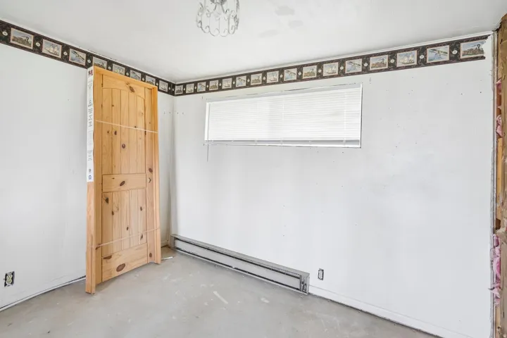 5878 S 5100 W, Hooper, Utah 84315
