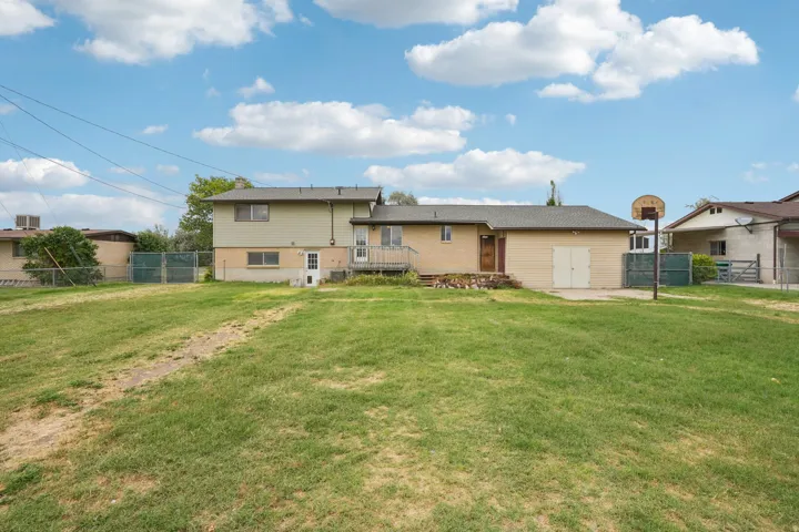 5878 S 5100 W, Hooper, Utah 84315