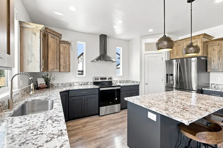 244 N Maple Bend Dr #71, Spanish Fork, Utah 84660