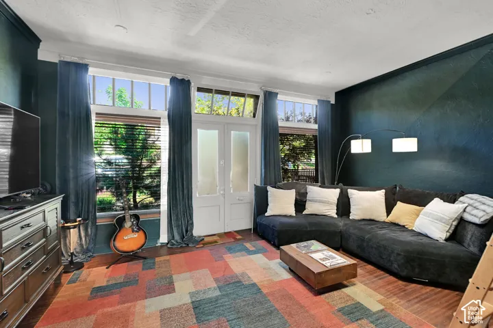 Wood-finish flooring with a contrasting accent wall