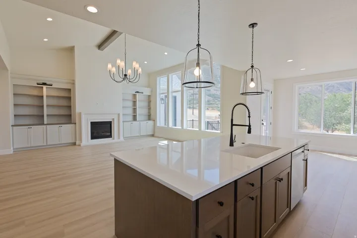 1873 S 100 E #16, Payson, Utah 84651
