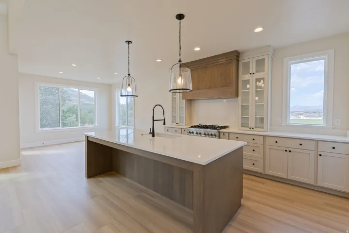 1873 S 100 E #16, Payson, Utah 84651