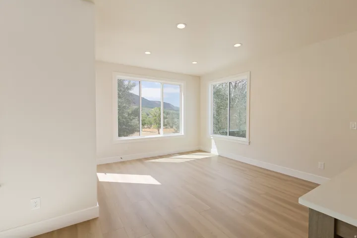 1873 S 100 E #16, Payson, Utah 84651