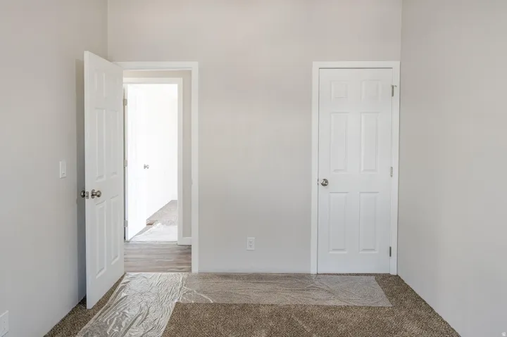 Light grey wall finish