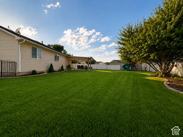 262 E Poplar Ct, Garland, Utah 84312