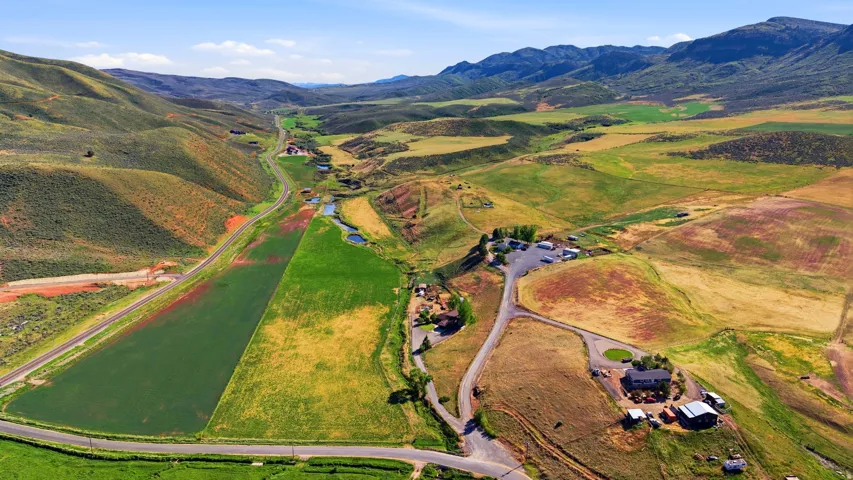 1155 W Henefer Rd, Henefer, Utah 84033