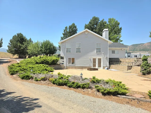 1155 W Henefer Rd, Henefer, Utah 84033