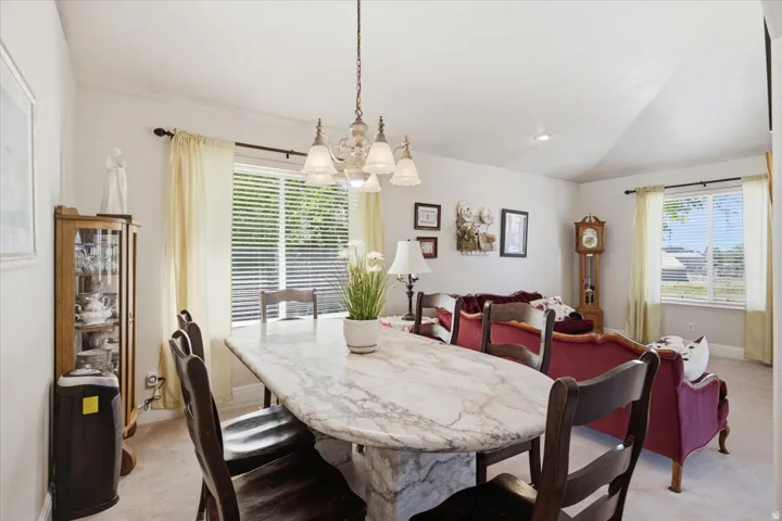 Tray ceiling with recessed lighting