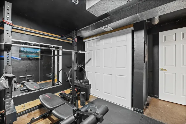 Work out room (bedroom #6)
