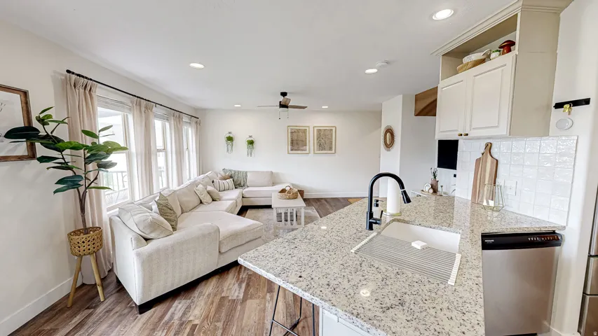 1207 Firefly Dr, Spanish Fork, Utah 84660