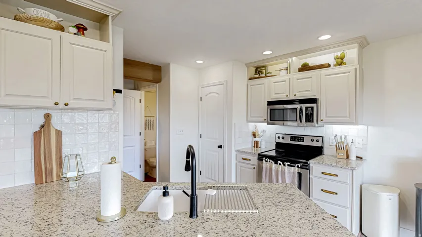 1207 Firefly Dr, Spanish Fork, Utah 84660