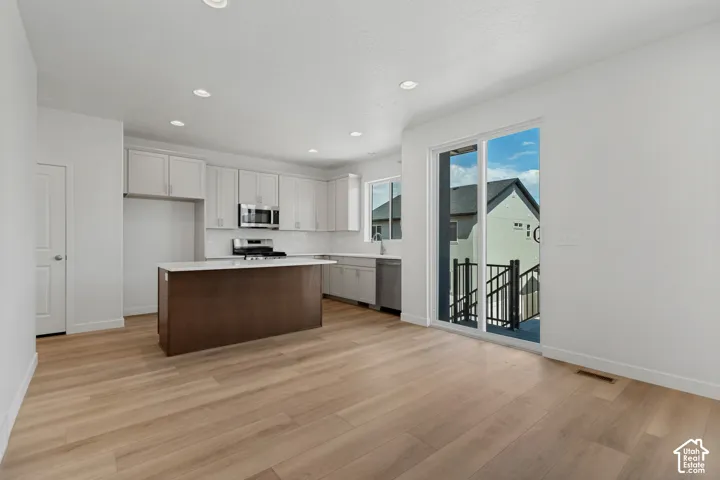 6739 S Quarter Creek Drive Dr #250, West Jordan, Utah 84081