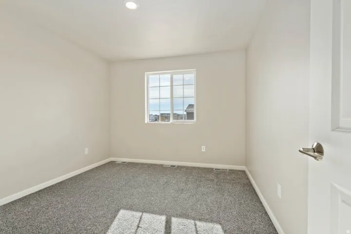 7102 N Cairns Way, Eagle Mountain, Utah 84005