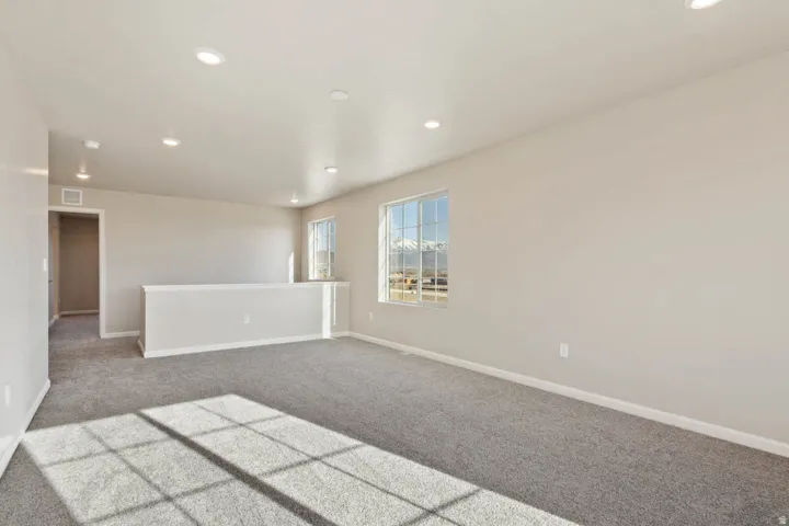 7102 N Cairns Way, Eagle Mountain, Utah 84005