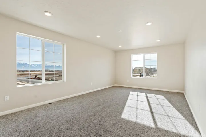 7102 N Cairns Way, Eagle Mountain, Utah 84005