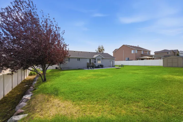 13562 S Rose Hill Dr, Riverton, Utah 84096