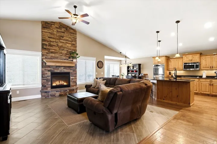 5532 W 5725 S, Hooper, Utah 84315
