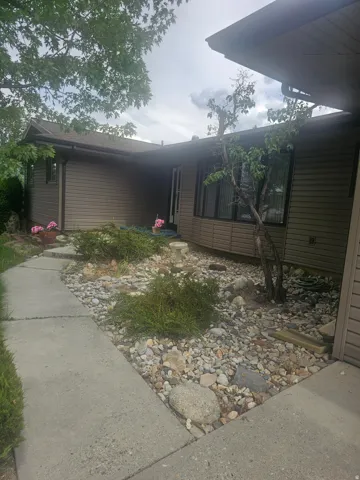 8671 S Tracy Dr #6, Sandy, Utah 84093
