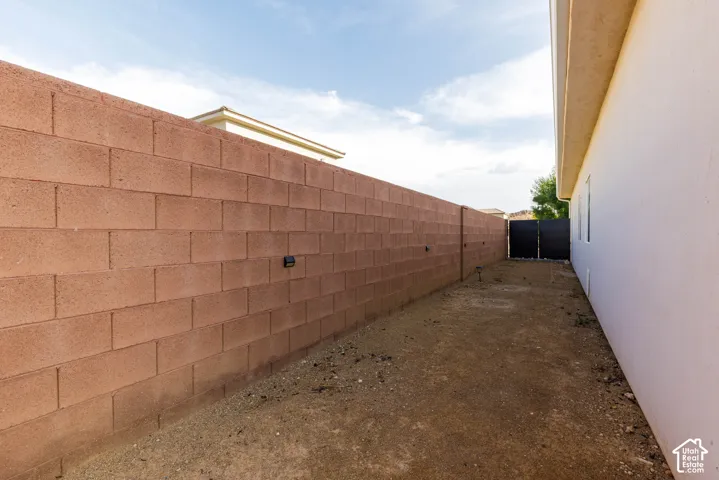 East Side Yard