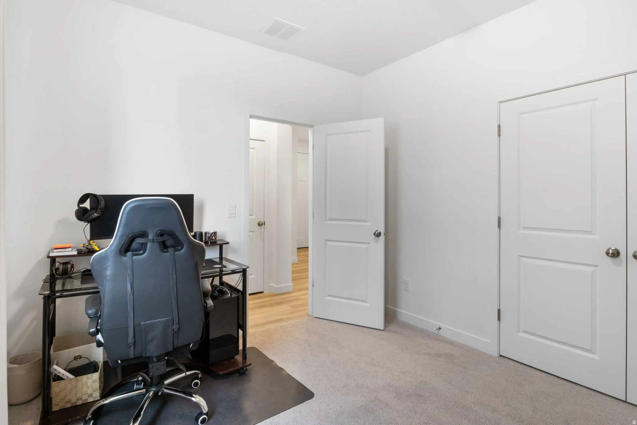 3rd bedroom can be used as an office