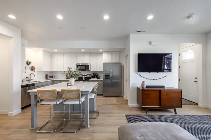 6773 W South Jordan Pkwy, South Jordan, Utah 84009