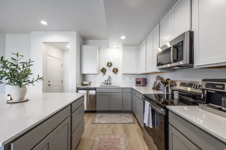 6773 W South Jordan Pkwy, South Jordan, Utah 84009