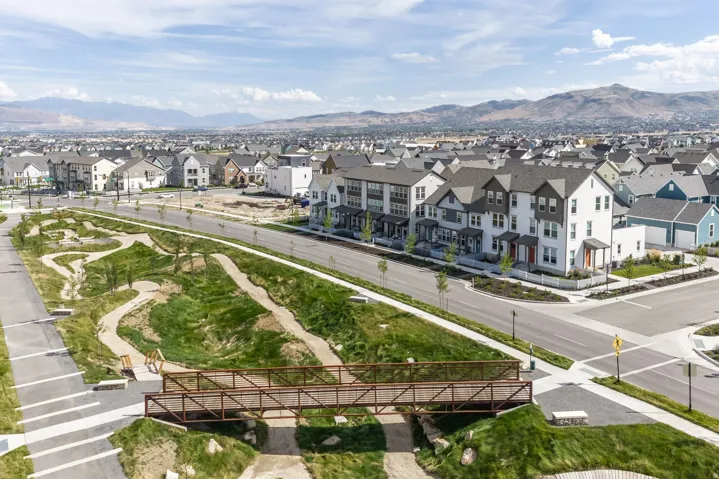 6773 W South Jordan Pkwy, South Jordan, Utah 84009