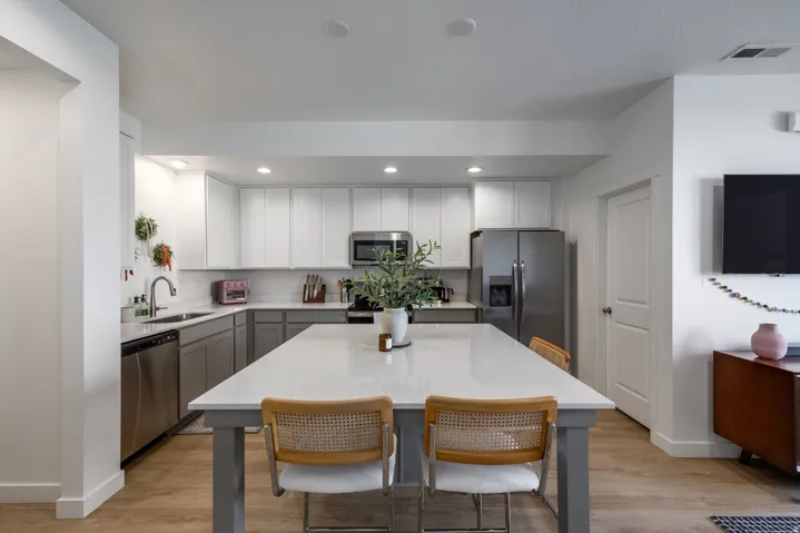 6773 W South Jordan Pkwy, South Jordan, Utah 84009