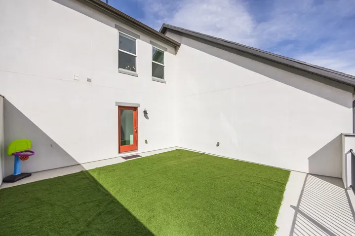 6773 W South Jordan Pkwy, South Jordan, Utah 84009