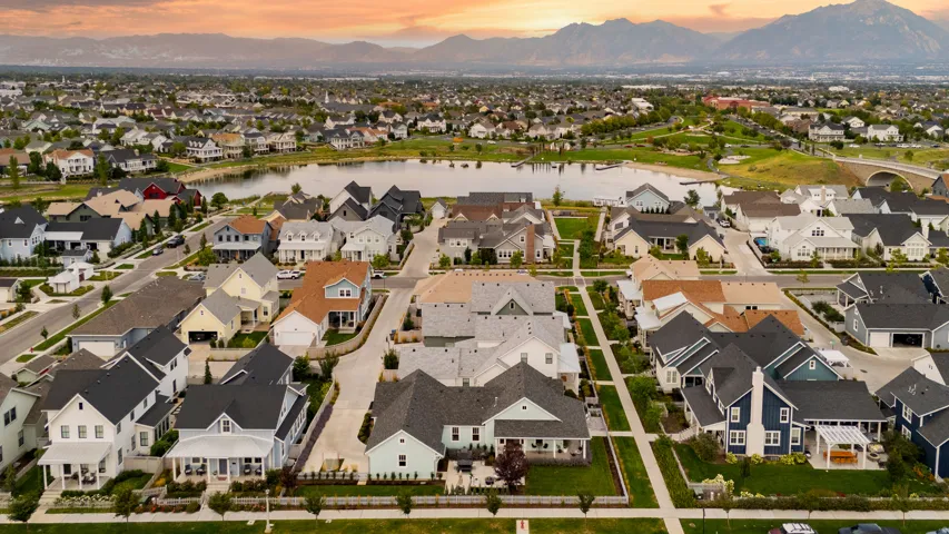 10917 S Paddle Board Way, South Jordan, Utah 84009