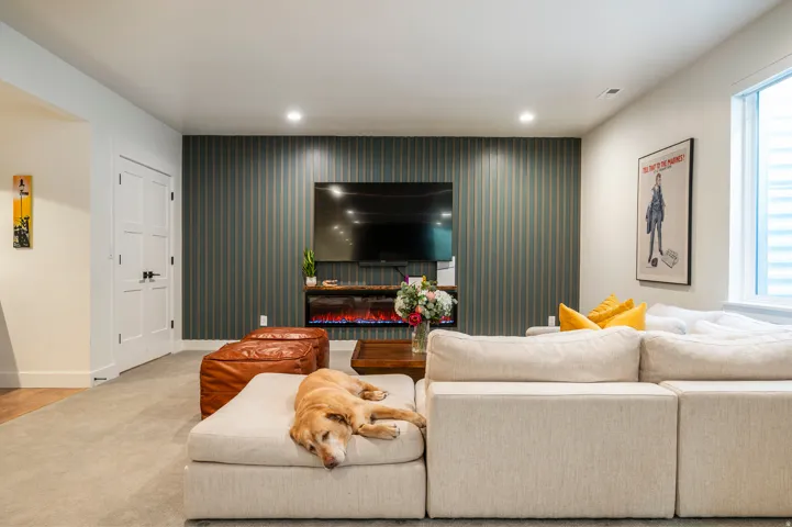 10917 S Paddle Board Way, South Jordan, Utah 84009