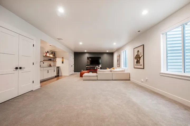 10917 S Paddle Board Way, South Jordan, Utah 84009