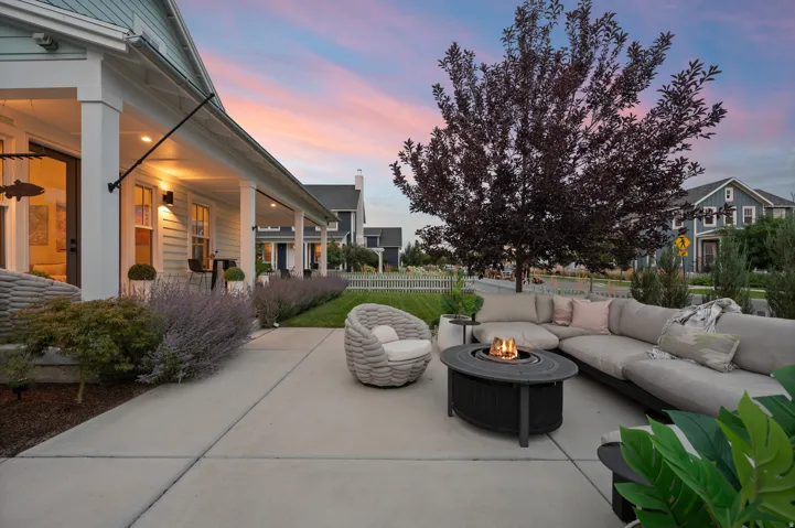 10917 S Paddle Board Way, South Jordan, Utah 84009