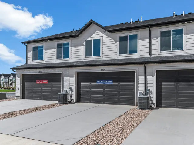 Please note: The actual home may differ in color, material, and/or options. Pictures are of a finished home of the same floor plan, and the available home may contain different options, upgrades, and exterior color and/or elevation style.