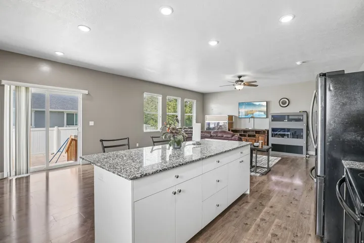 4841 N Goosefoot Dr, Eagle Mountain, Utah 84005