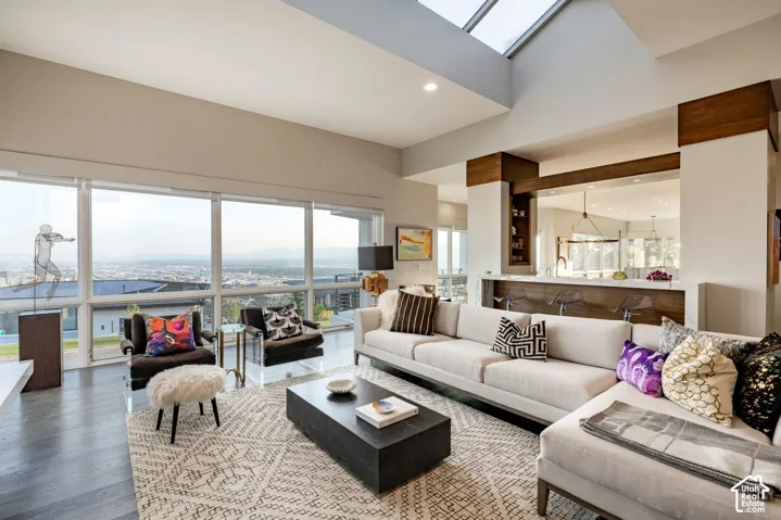 815 N Sandhurst Dr, Salt Lake City, Utah 84103