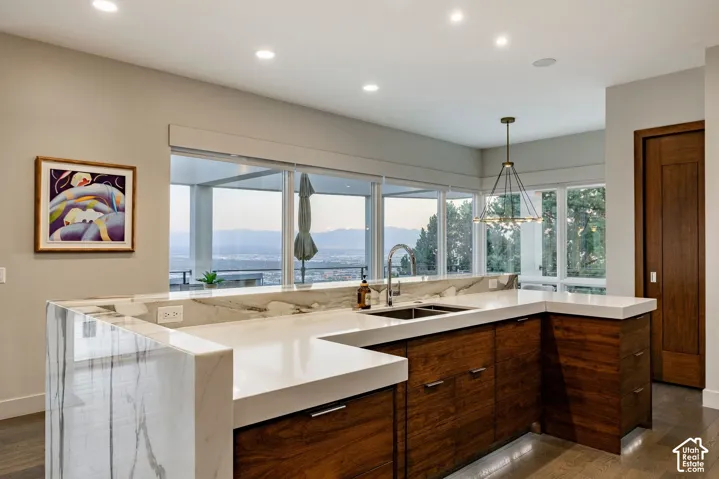 815 N Sandhurst Dr, Salt Lake City, Utah 84103