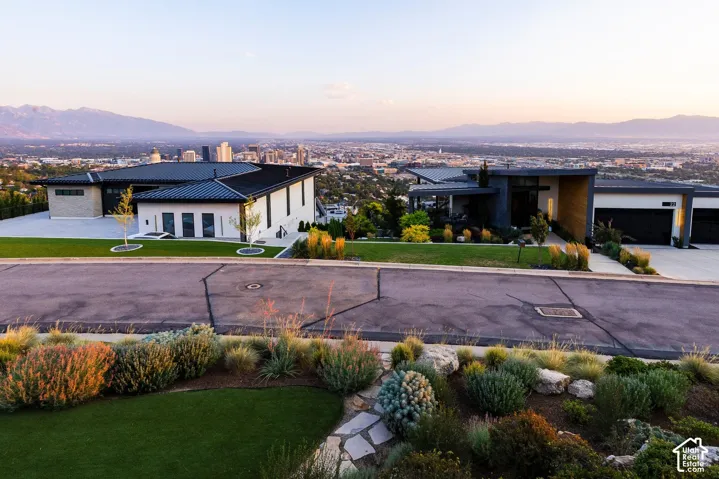 815 N Sandhurst Dr, Salt Lake City, Utah 84103
