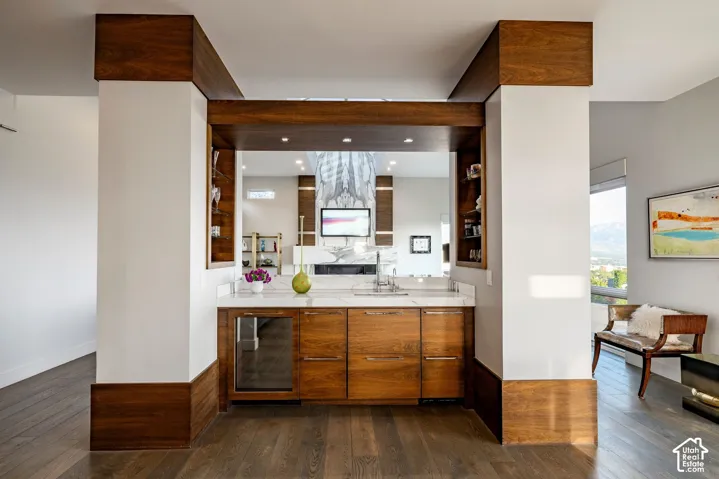 815 N Sandhurst Dr, Salt Lake City, Utah 84103