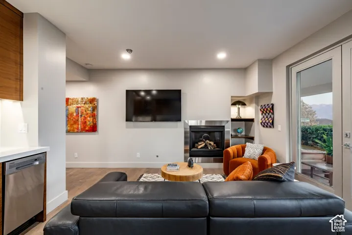 815 N Sandhurst Dr, Salt Lake City, Utah 84103